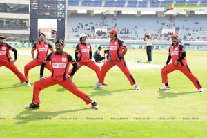 CCL 3: Telugu Warriors Vs Karnataka Bulldozers Match