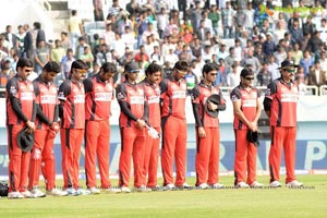 CCL 3: Telugu Warriors Vs Karnataka Bulldozers Match