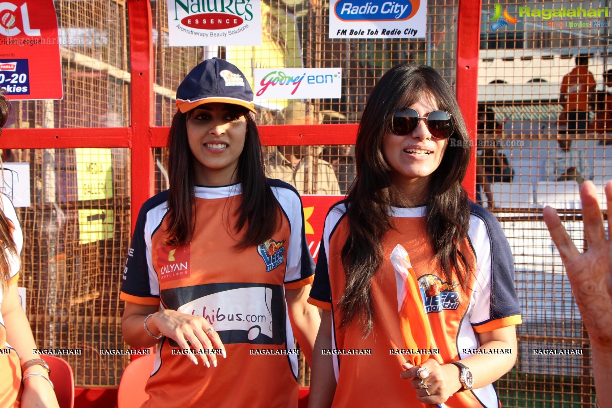 CCL 3: Telugu Warriors Vs Mumbai Heroes Match