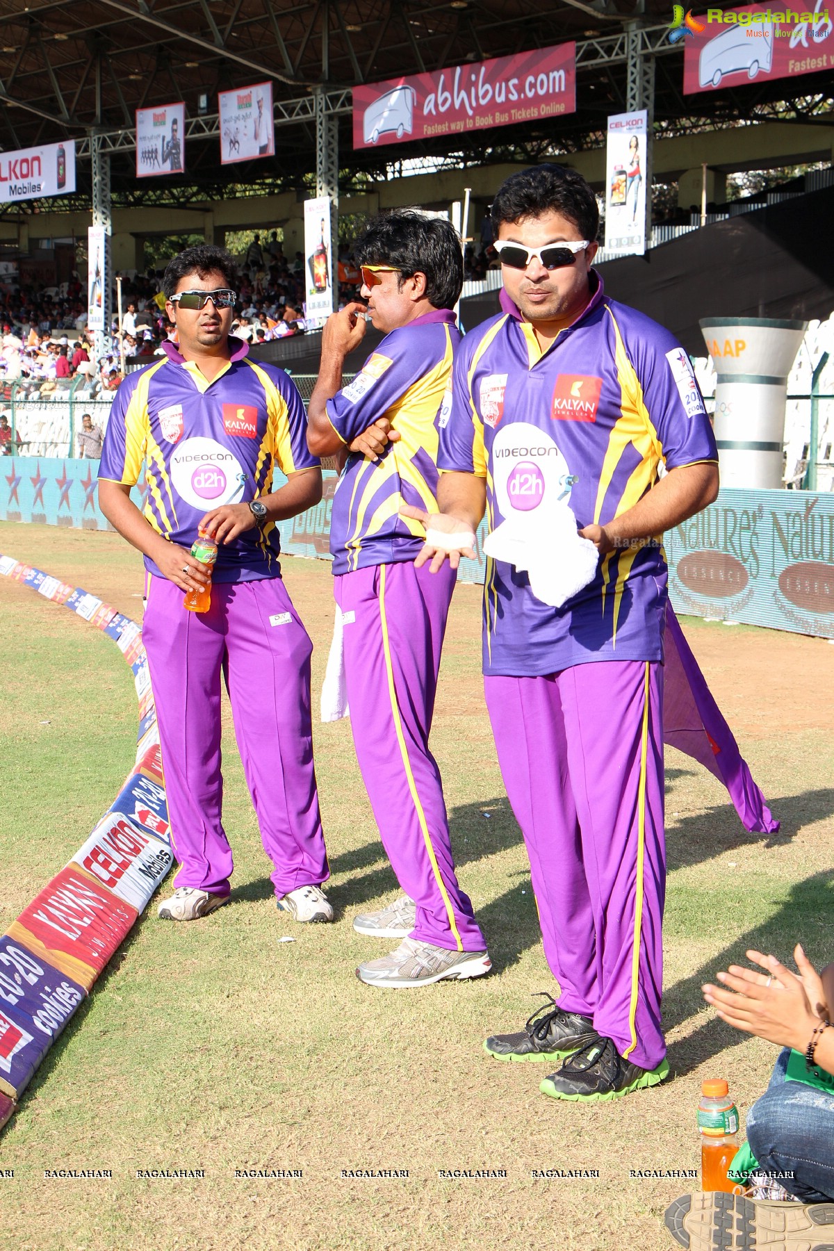 CCL 3: Telugu Warriors Vs Mumbai Heroes Match