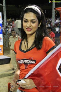 CCL 2013 Telugu Warriors Vs Mumbai Heroes Match Photos