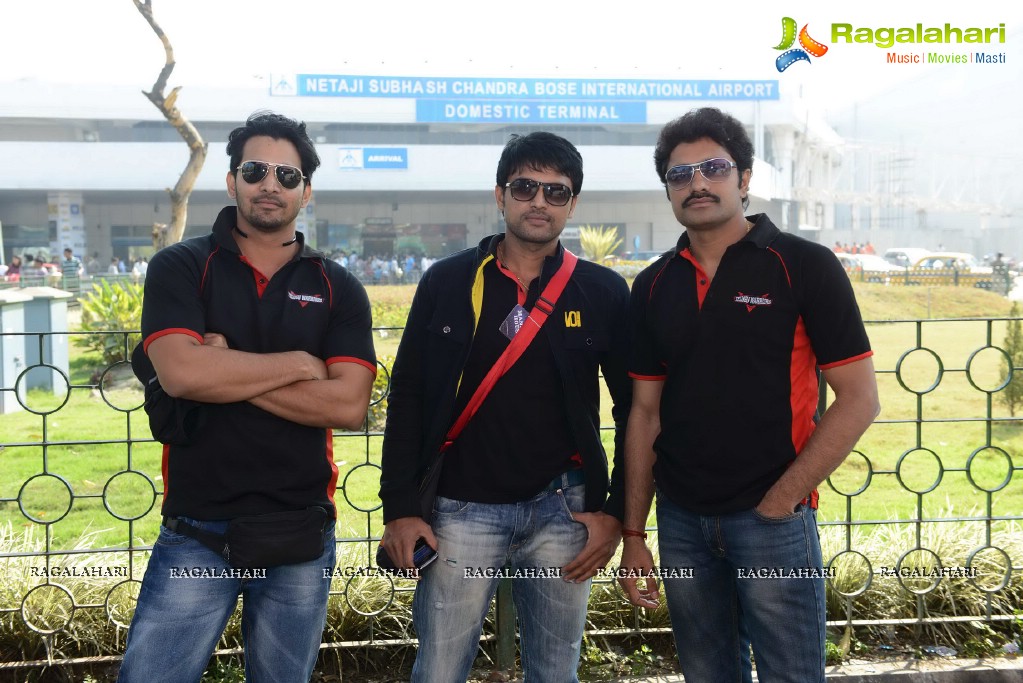 Celebrity Cricket League 3 Telugu Warriors Team Arrival at Kolkata