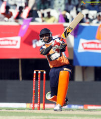 CCL 2013 Veer Marathi Vs Bengal Tigers Match Photos