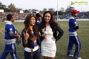 Celebrity Cricket League 2013