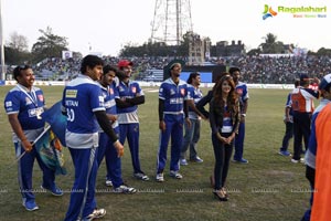 Celebrity Cricket League 2013