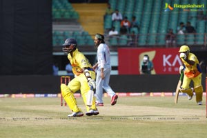 Chennai Rhinos Vs Bhojpuri Dabangs