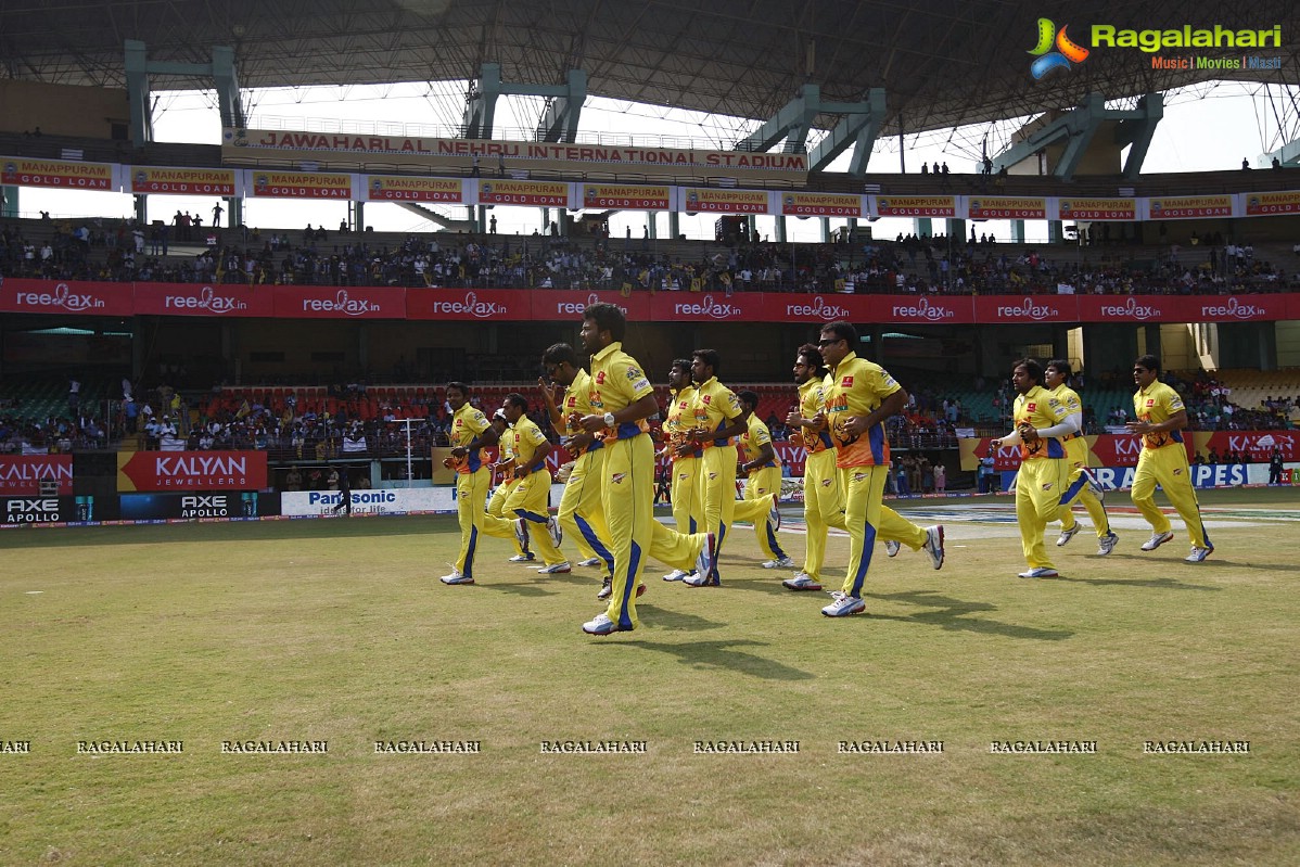 CCL 3 : Chennai Rhinos Vs Bhojpuri Dabangs Match (Set 1)