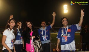 CCL 2013: Chennai Rhinos Vs Karnataka Bulldozers