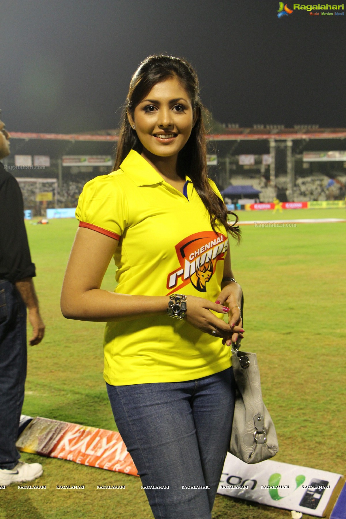 Heroines Hungama at Celebrity Cricket League 2013, Hyderabad