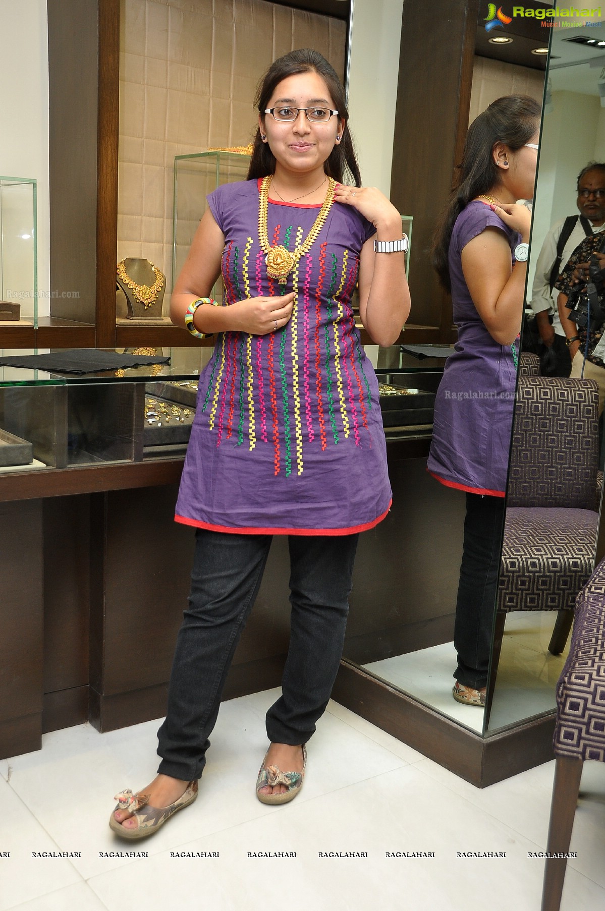 Saloni Aswani launches Hiya Wedding Jewellery Exhibition, Hyderabad