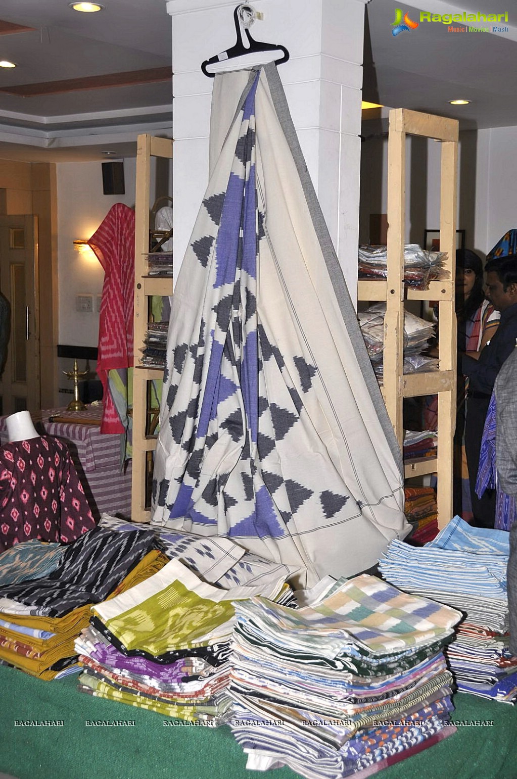 Pochampally IKAT Mela 2013 at Amrutha Mall, Somajiguda, Hyderabad