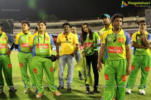 CCL 2013: Chennai Rhinos Vs Karnataka Bulldozers