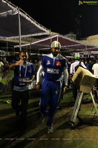 CCL 2013: Chennai Rhinos Vs Karnataka Bulldozers