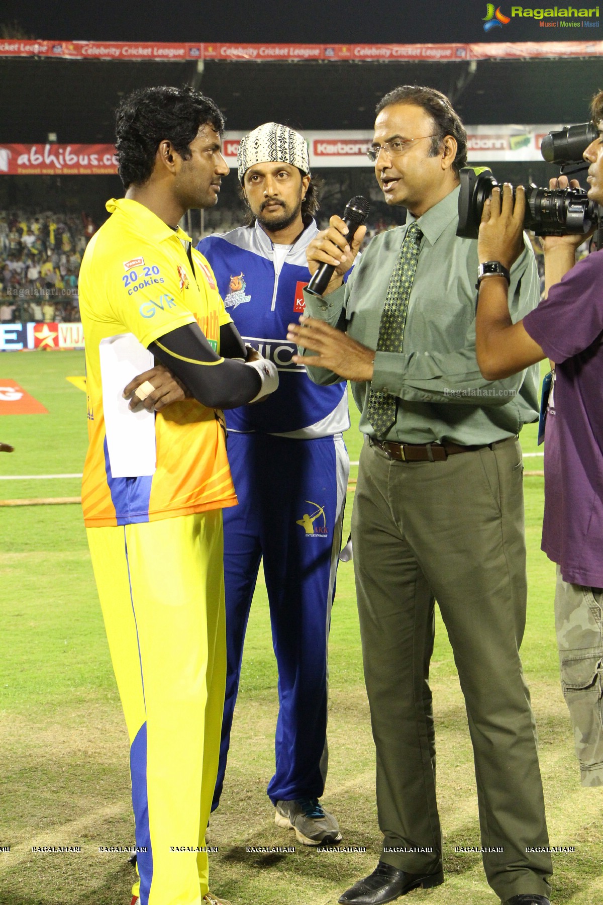 CCL 3: Chennai Rhinos Vs Bhojpuri Dabangs Match (Set 2)