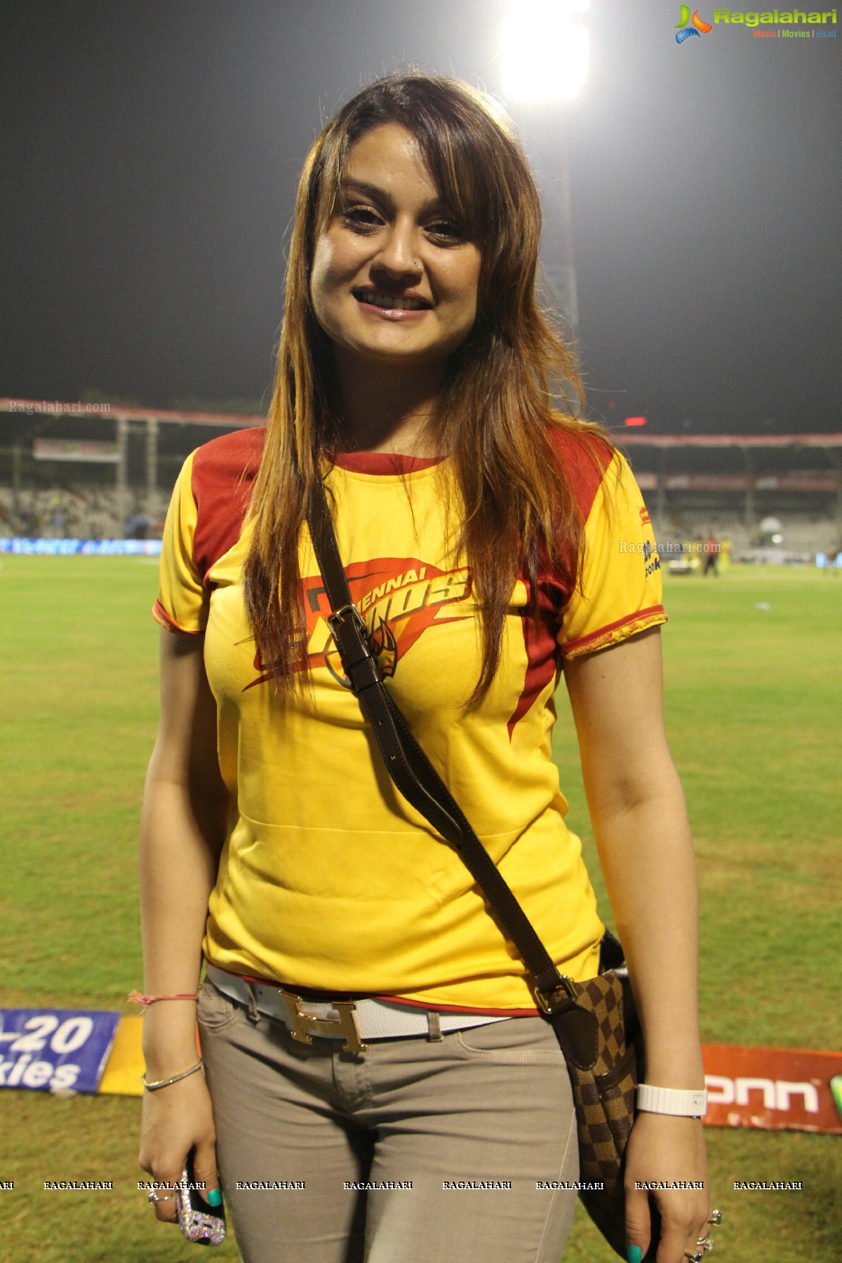 CCL 3: Chennai Rhinos Vs Bhojpuri Dabangs Match (Set 2)