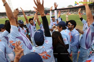 CCL 2013: Kerala Strikers Vs Bhojpuri Dabanggs