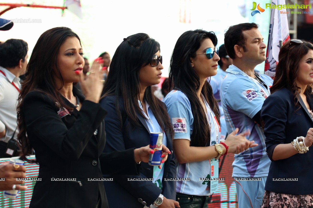 CCL 3: Kerala Strikers Vs Bhojpuri Dabanggs Match (Set 3)