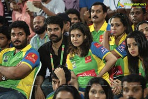 Kerala Strikers Vs Mumbai Heroes - Celebrity Cricket League