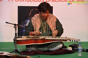 Pandit Debashish Bhattacharya