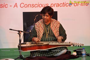 Pandit Debashish Bhattacharya