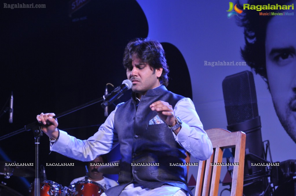 Seagram's Royal Stag Mega Music MTV Unplugged by Javed Ali, Hyderabad