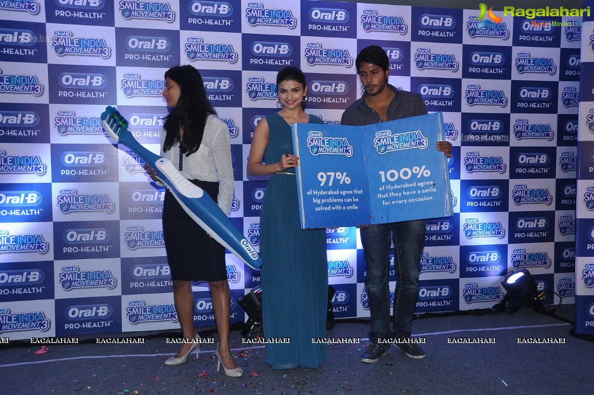 Smile Officers Prachi Desai and Sundeep Kishan at Oral-B Smile India Movement, Hyderabad