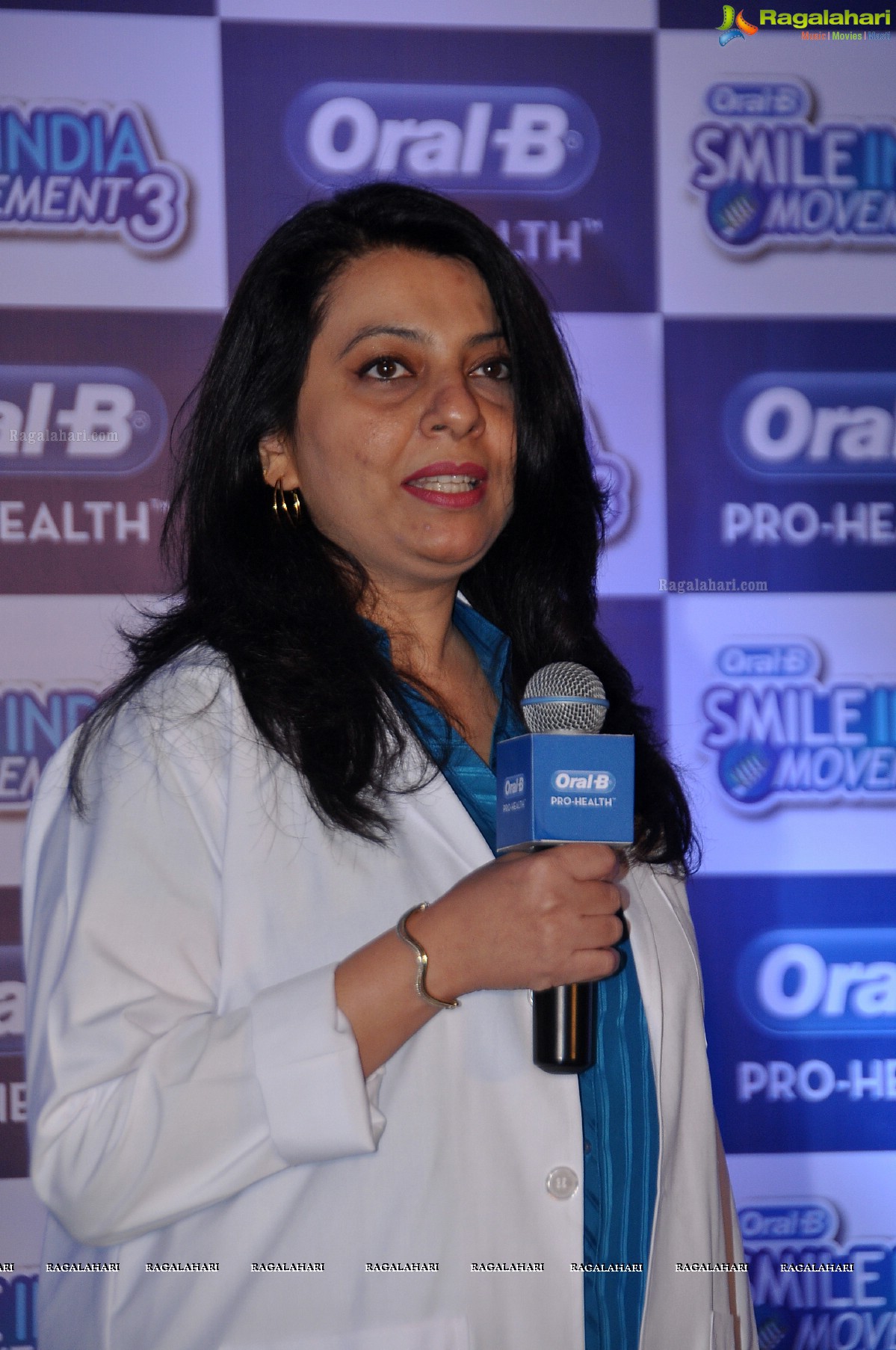 Smile Officers Prachi Desai and Sundeep Kishan at Oral-B Smile India Movement, Hyderabad