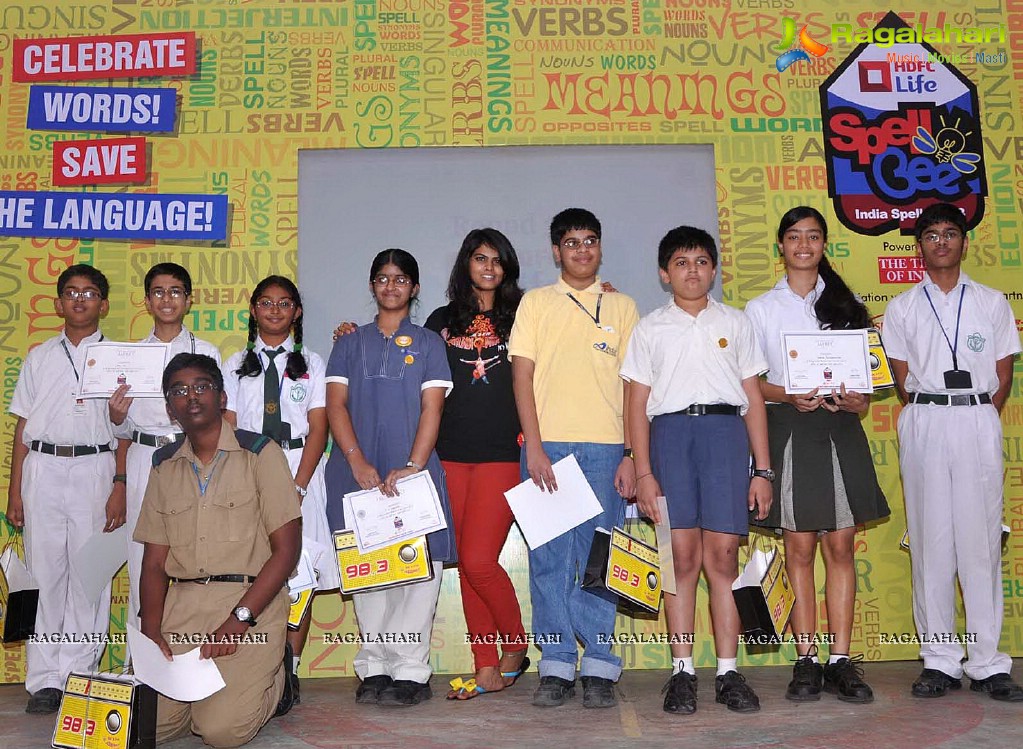 Sadhana Ponnaluri from Secunderabad Delhi Public School in HDFC Life Spell Bee Semi-Finals