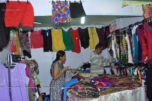 Aksha launches Trendz Summer Fashion Exhibition 2013