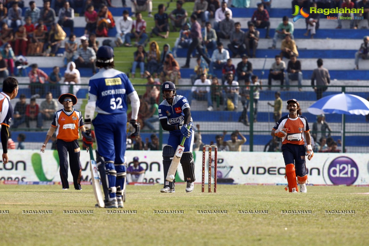 CCL 3: Veer Marathi Vs Karnataka Bulldozers Match (Set 1)