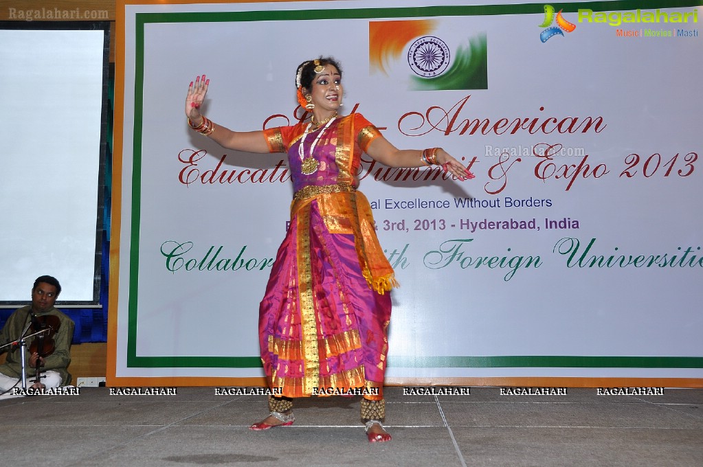 Kuchipudi Dance performance by Dr. Yashoda Thakore