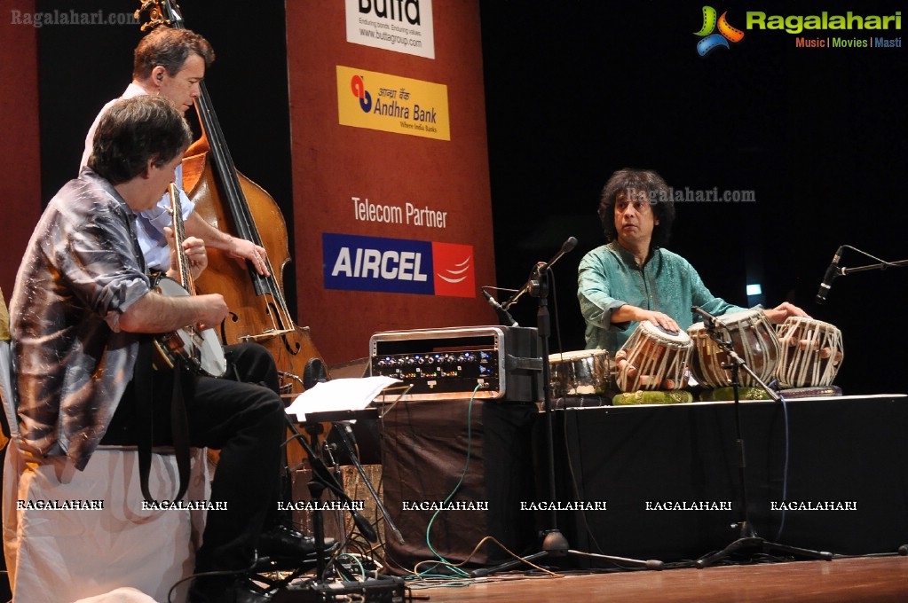 Confluence by Zakir Hussain, Bela Fleck & Edgar