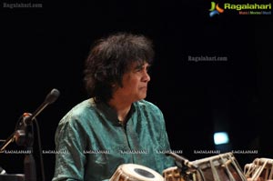 Confluence by Zakir Hussain, Bela Fleck & Edgar