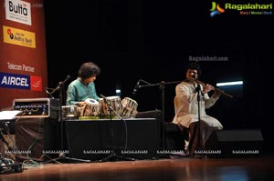 Confluence by Zakir Hussain, Bela Fleck & Edgar