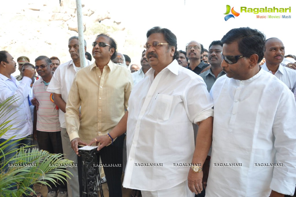 AP Telugu Cine Workers Chitrapuri Colony Inauguration