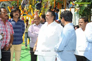 Lakshmi Raave Maa Intiki Muhurat Photos