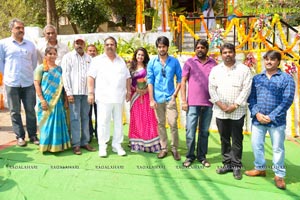 Lakshmi Raave Maa Intiki Muhurat Photos