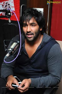 Vishnu Manchu at Red FM