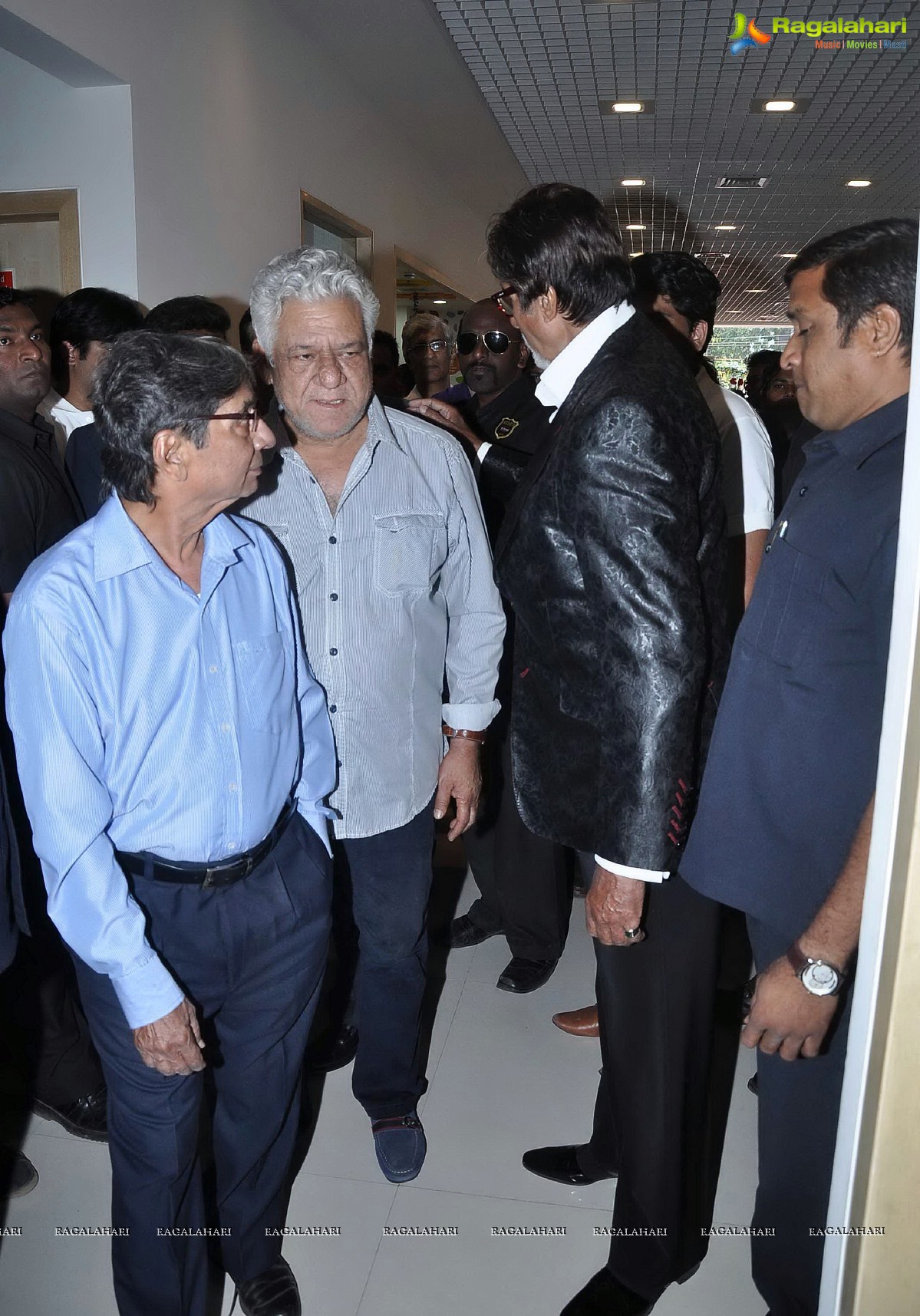 Amitabh Bachchan inaugurates Surya Child Care, Mumbai