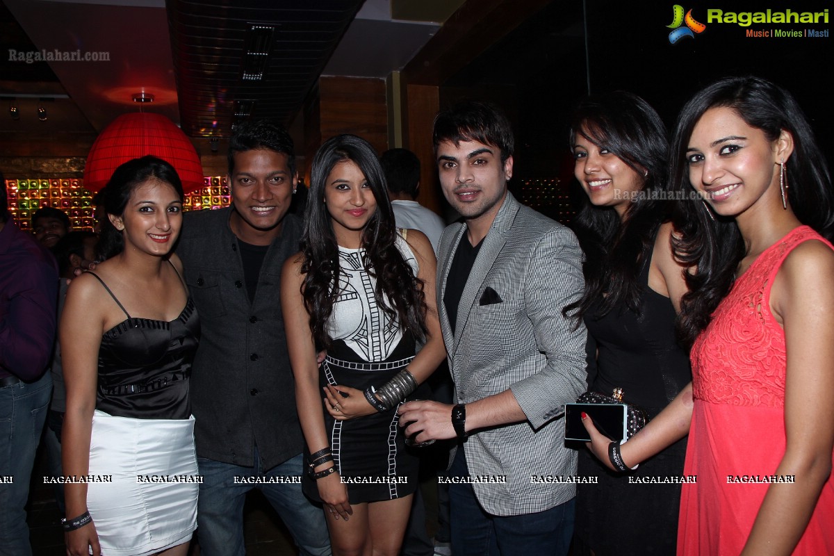 Anand Sagar's Bachelor Party 