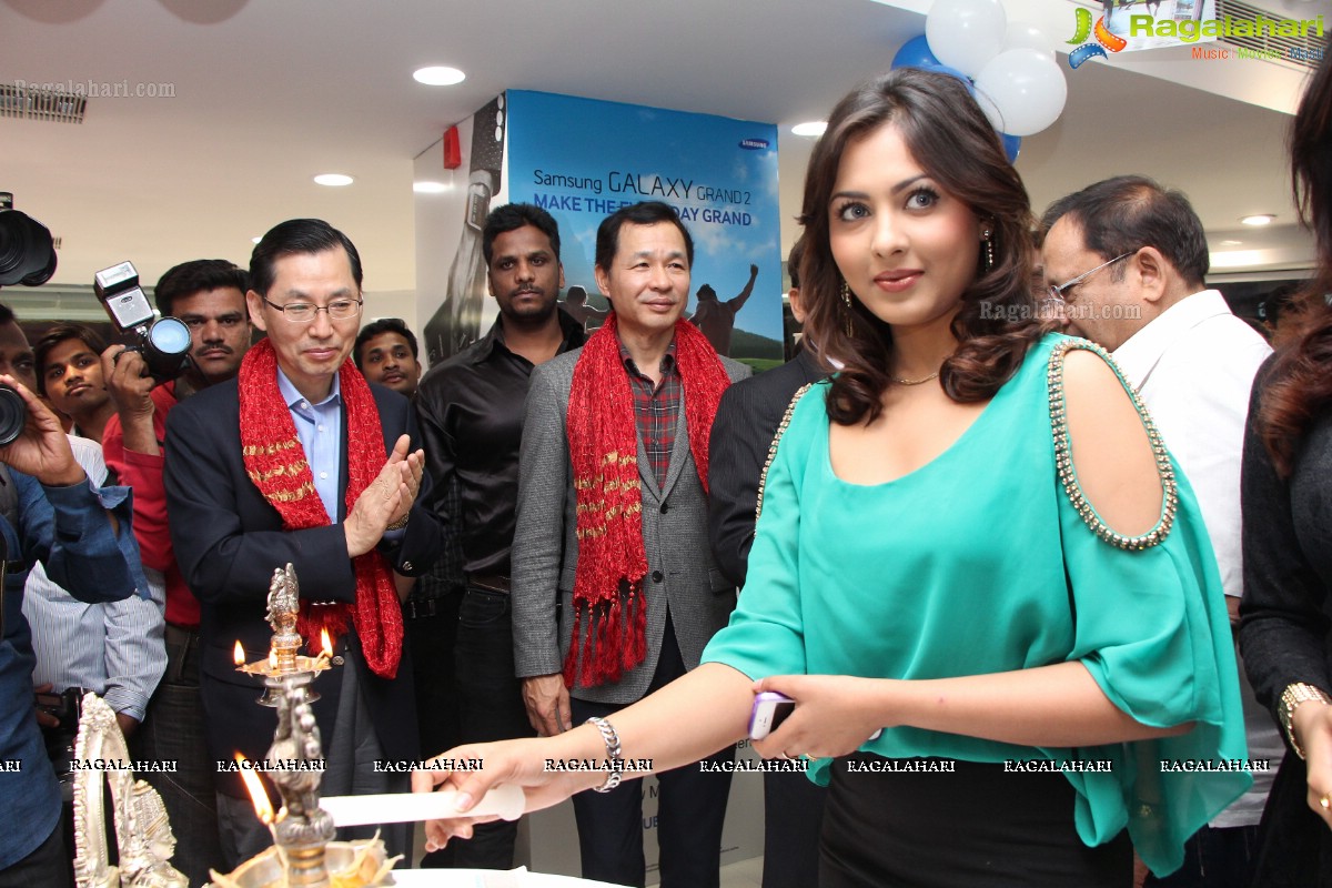 Bajaj Electronics 13th Showroom Launch, Secunderabad