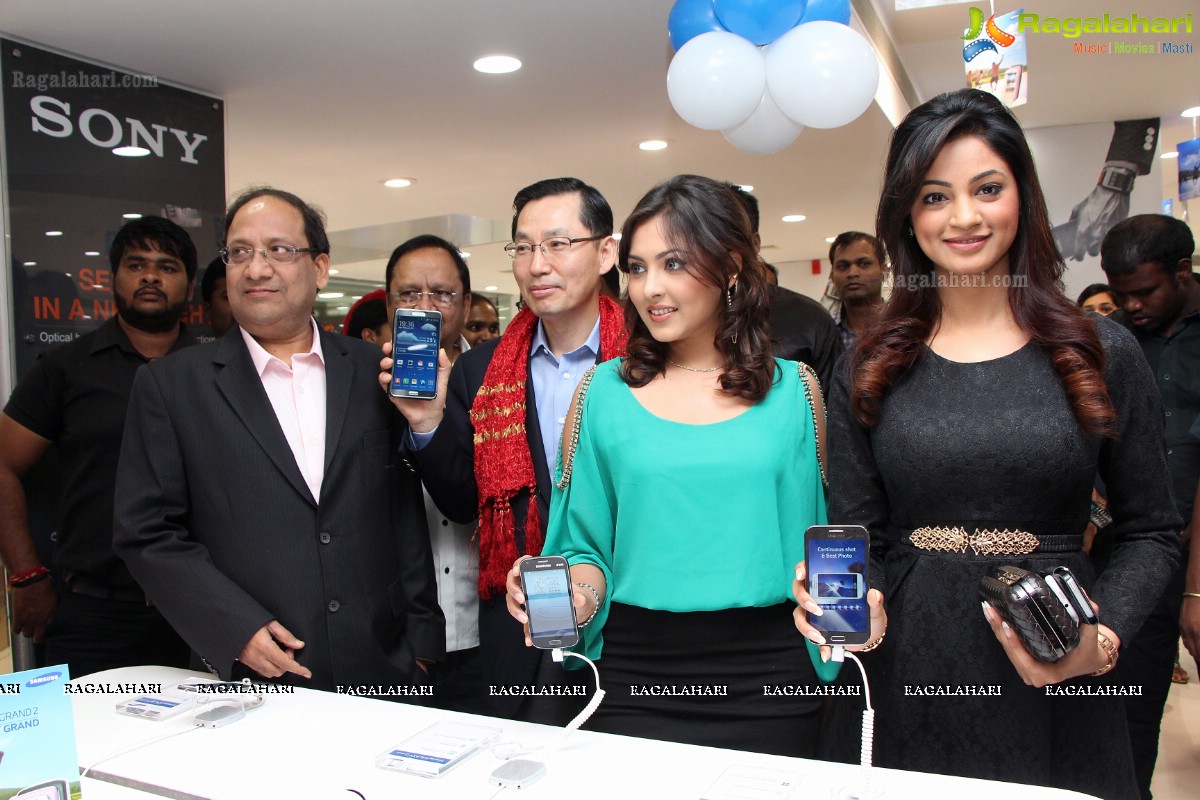 Bajaj Electronics 13th Showroom Launch, Secunderabad