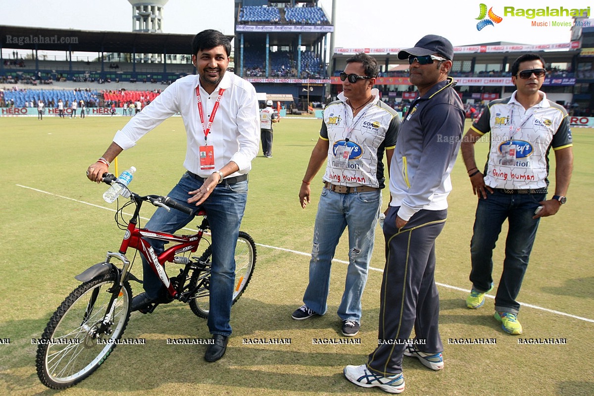 CCL 4: Bengal Tigers Vs Mumbai Heroes