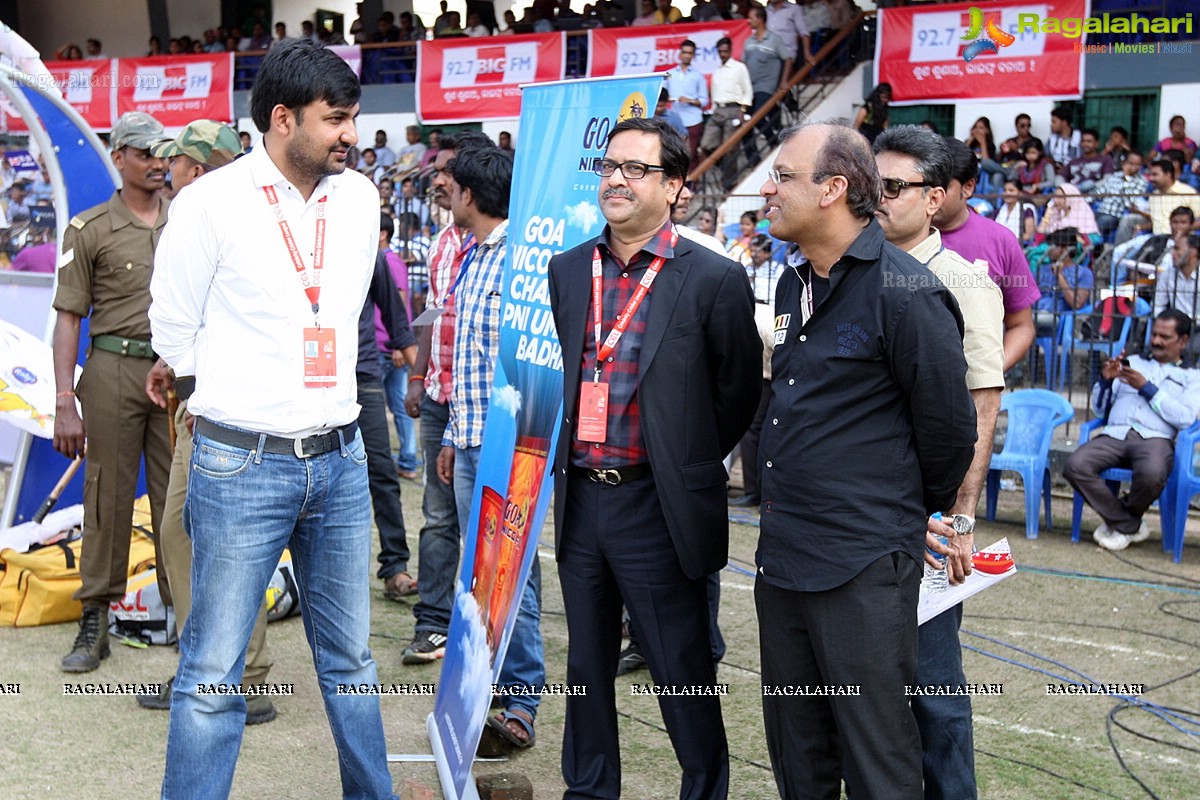 CCL 4: Bengal Tigers Vs Mumbai Heroes