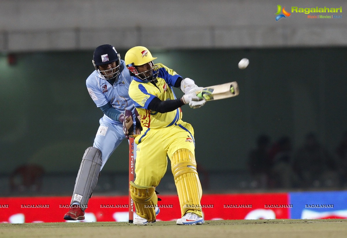 CCL4: Bhojpuri Dabanggs Vs Chennai Rhinos