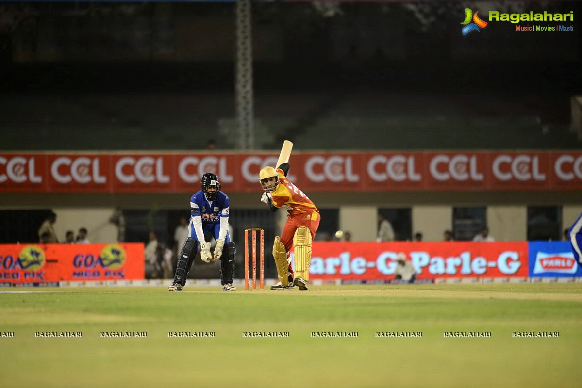 CCL4: Telugu Warriors Vs Karnataka Bulldozers (Set 1)