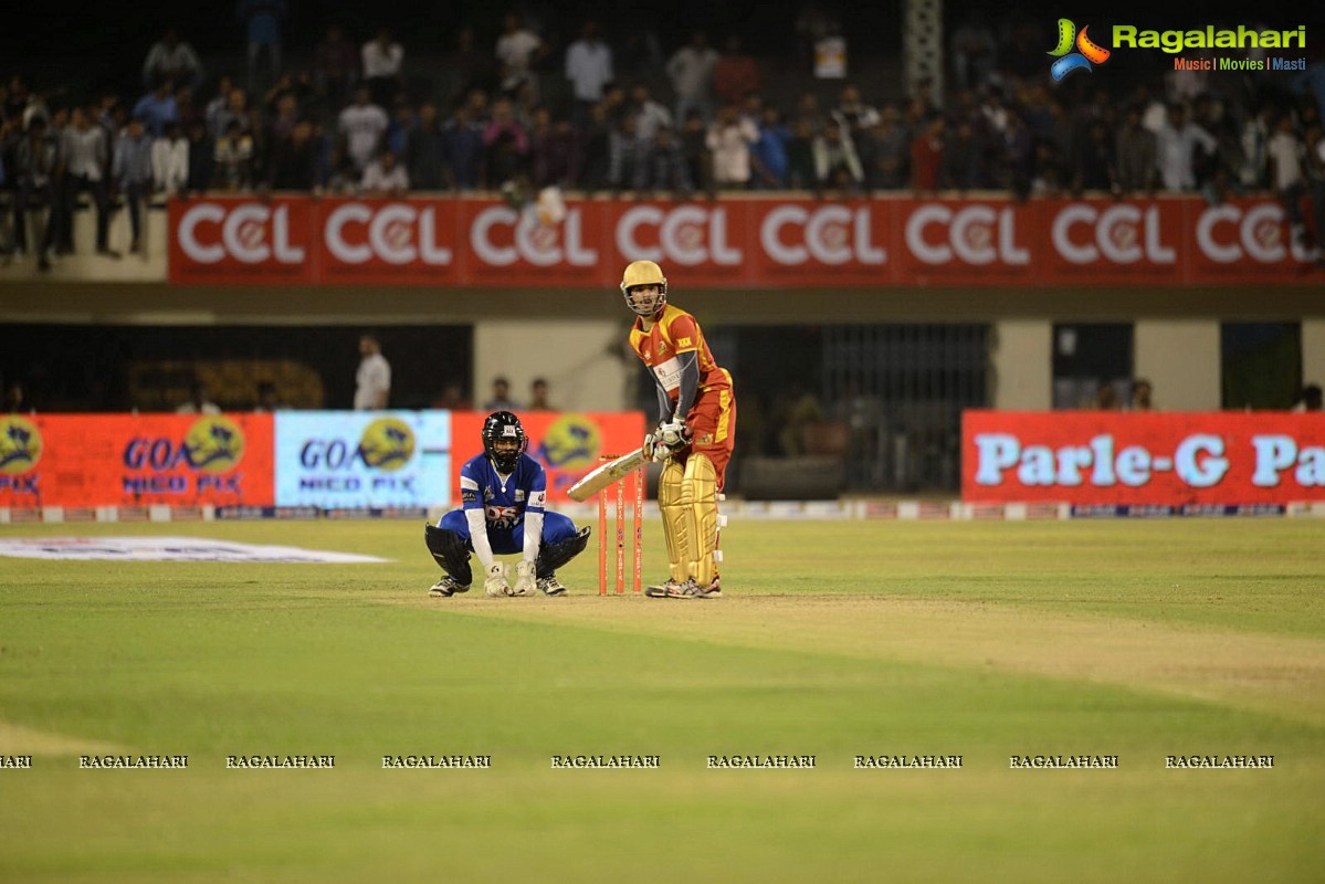 CCL4: Telugu Warriors Vs Karnataka Bulldozers (Set 1)