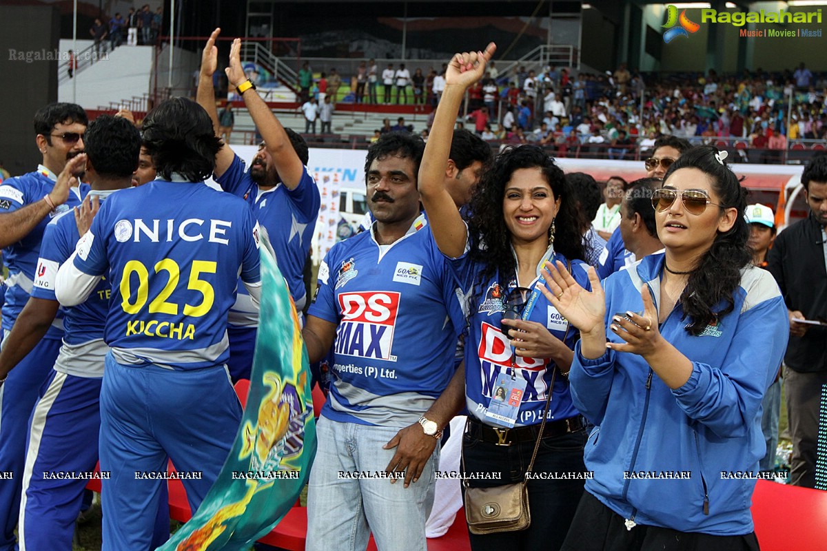 CCL4: Karnataka Bulldozers Vs Veer Marathi