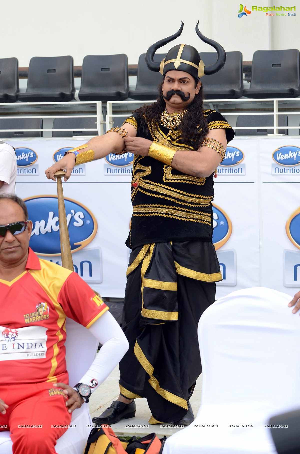 CCL 4: Mumbai Heroes Vs Telugu Warriors