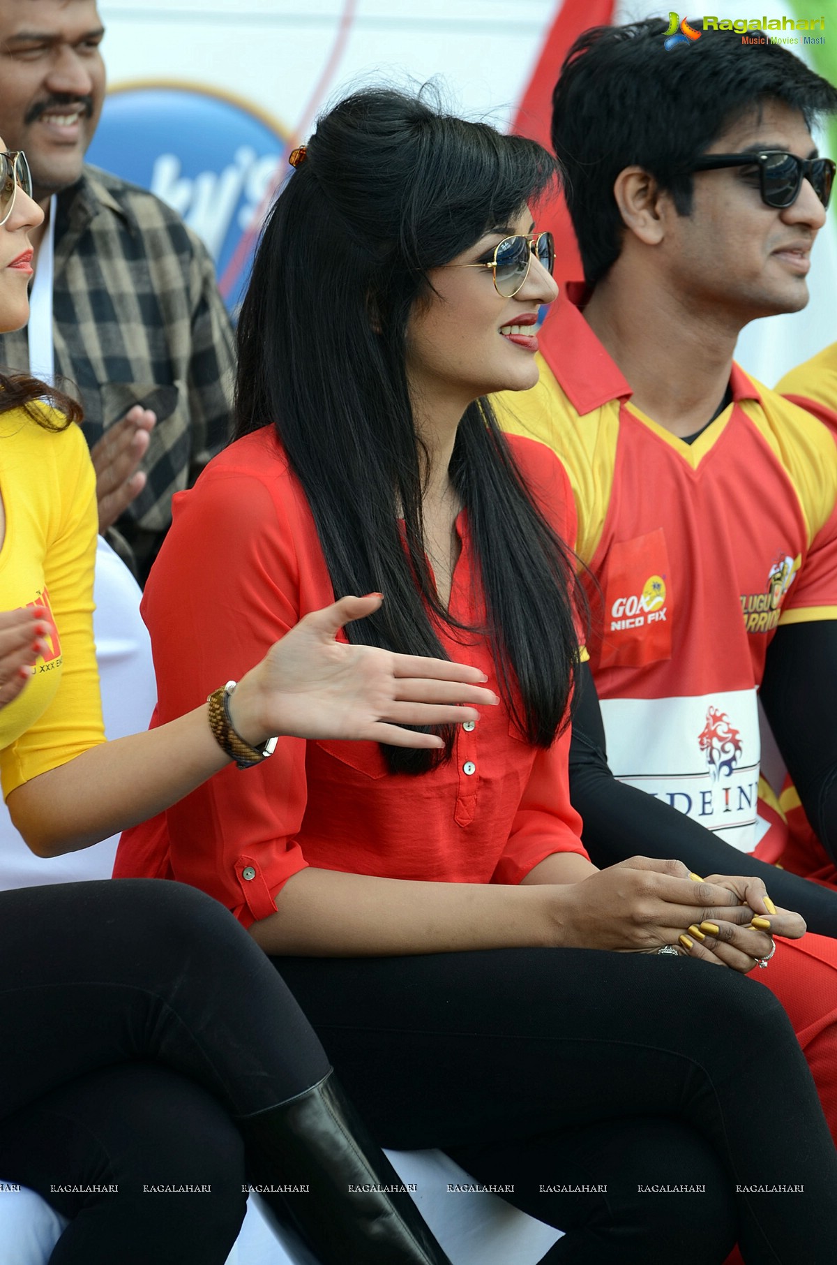 CCL 4: Mumbai Heroes Vs Telugu Warriors